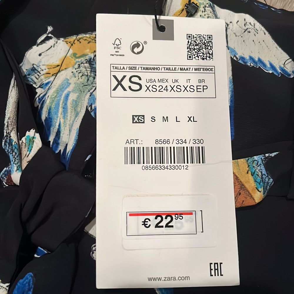 ๐ฆ
NWT Zara Shorts - Picture 2 of 4
